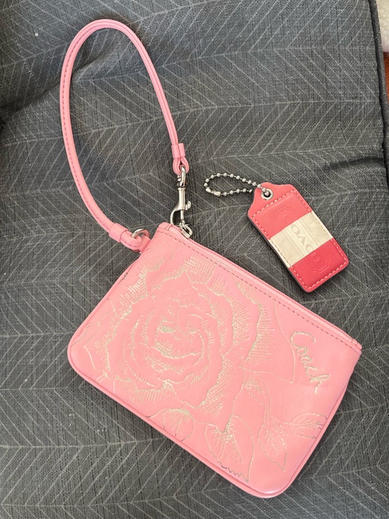 Coach Handbags - EUC Coach Rose Wristlet with Large Pink and Cream Stripes Hang Tag